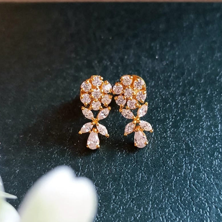 Flower design Silver Studs