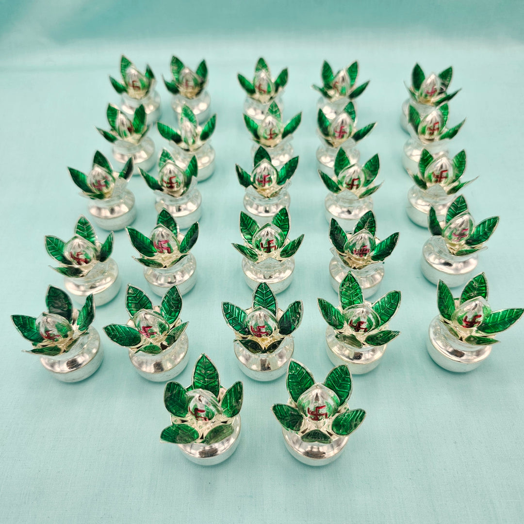 Enamel paint silver kalasham