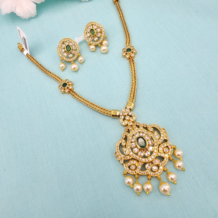 Short Emerald Necklace set