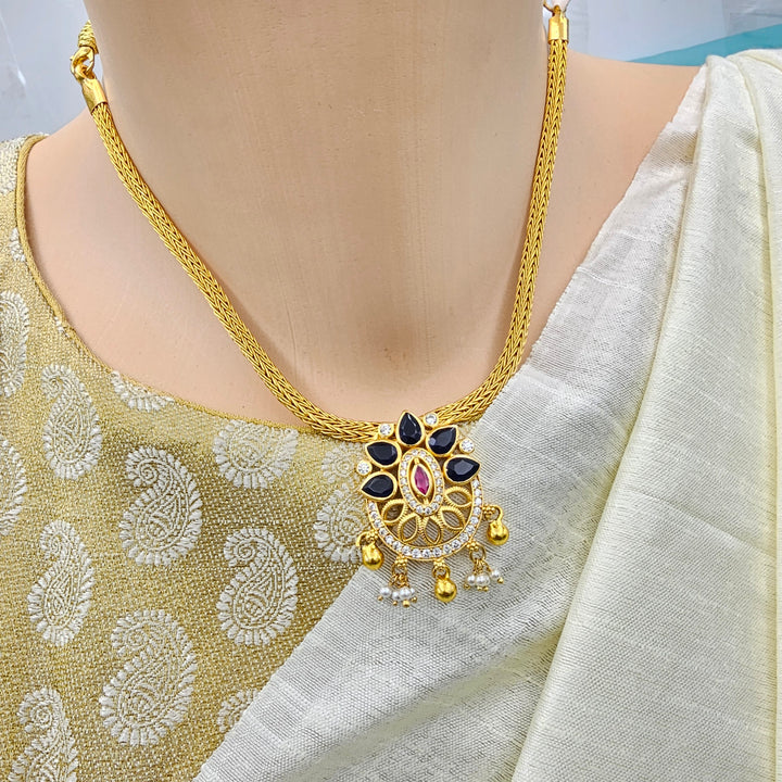 Short CZ sapphire Necklace