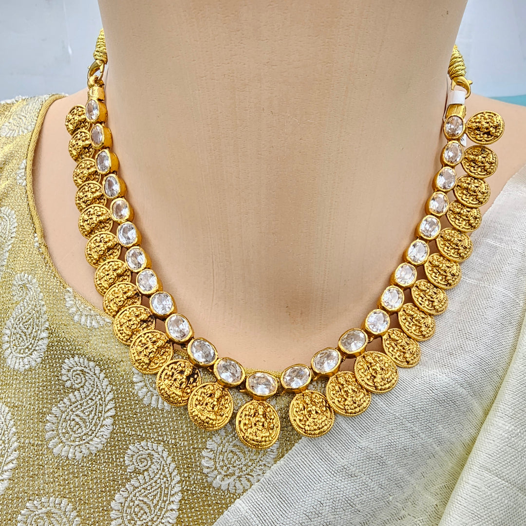 White Short CZ Kasumala