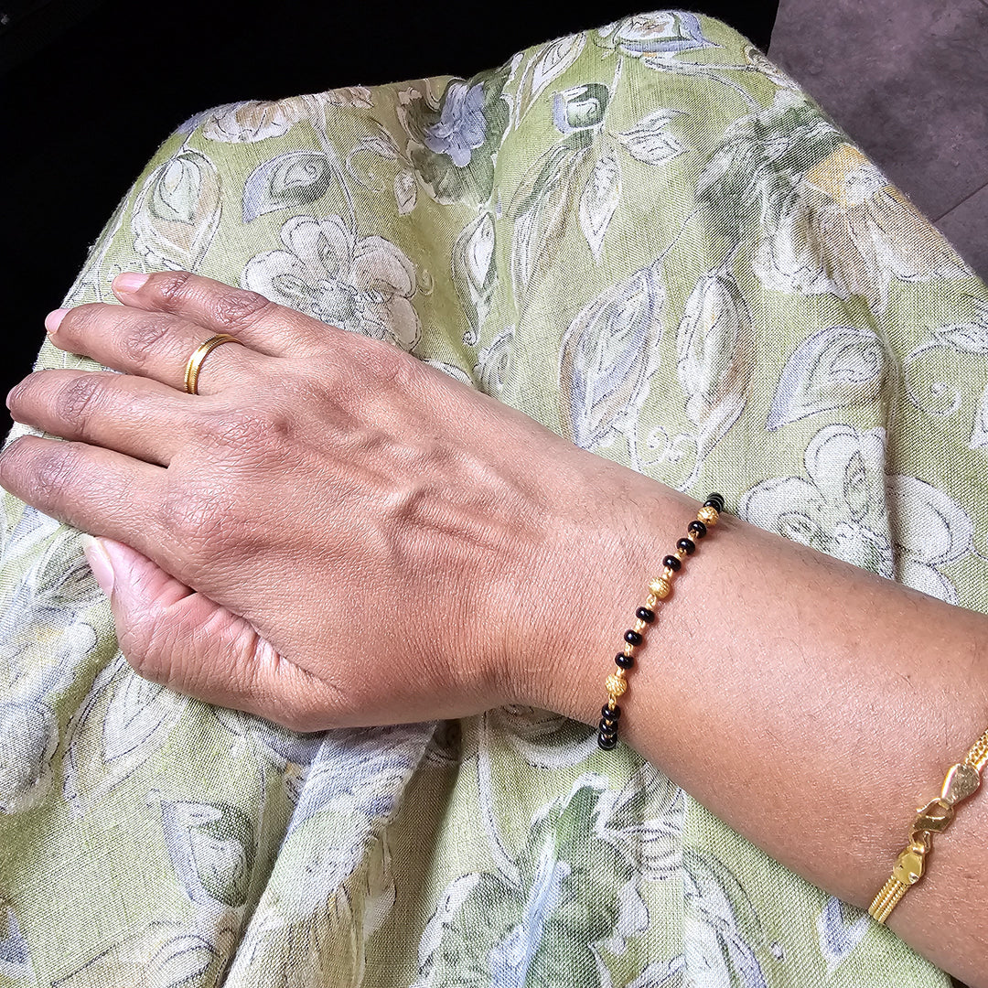 Silver Adults Nazariya,