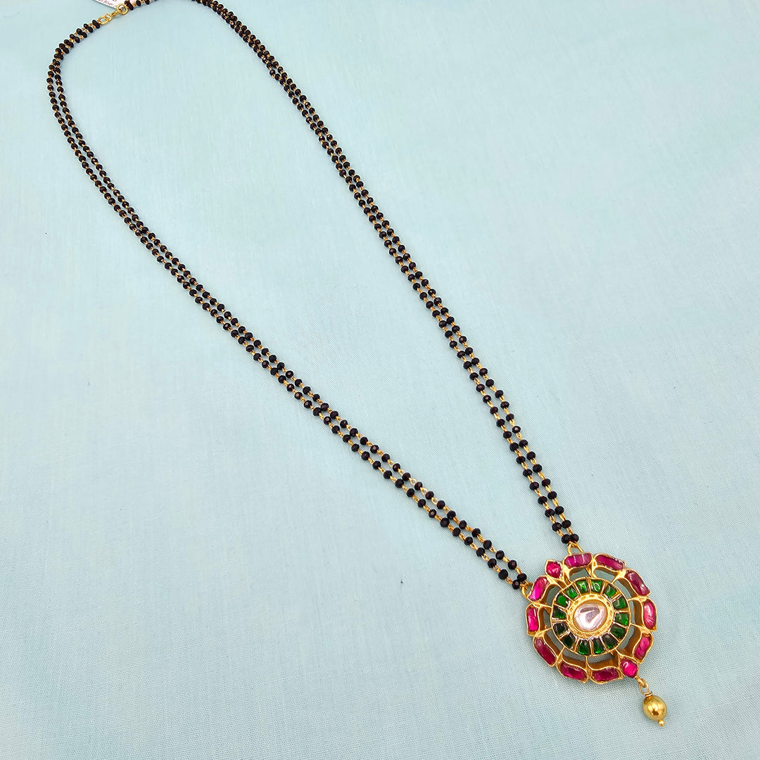26" 2L Kundan Black beads