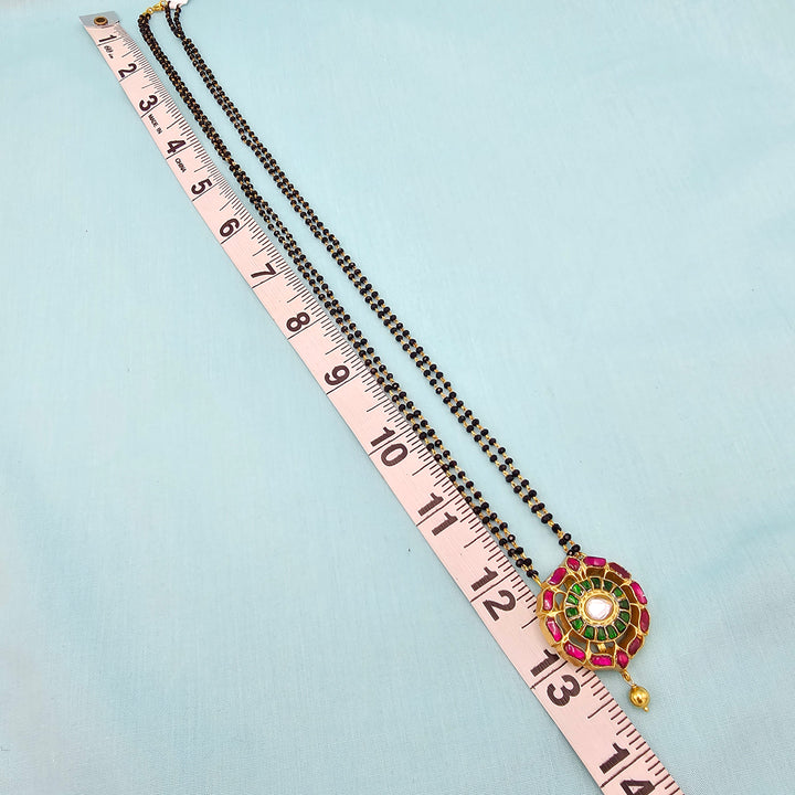 26" 2L Kundan Black beads