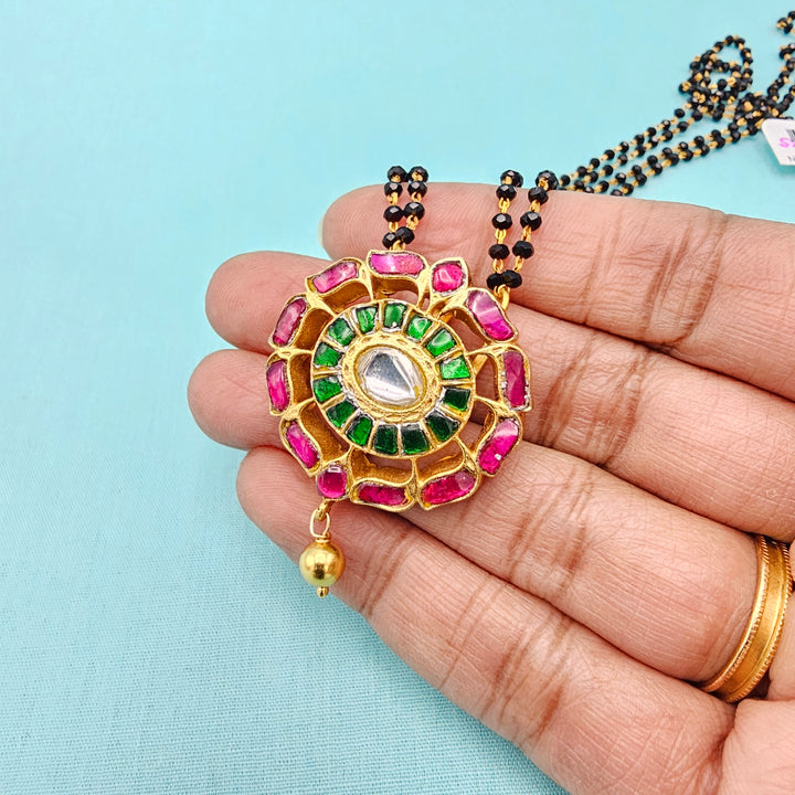 26" 2L Kundan Black beads