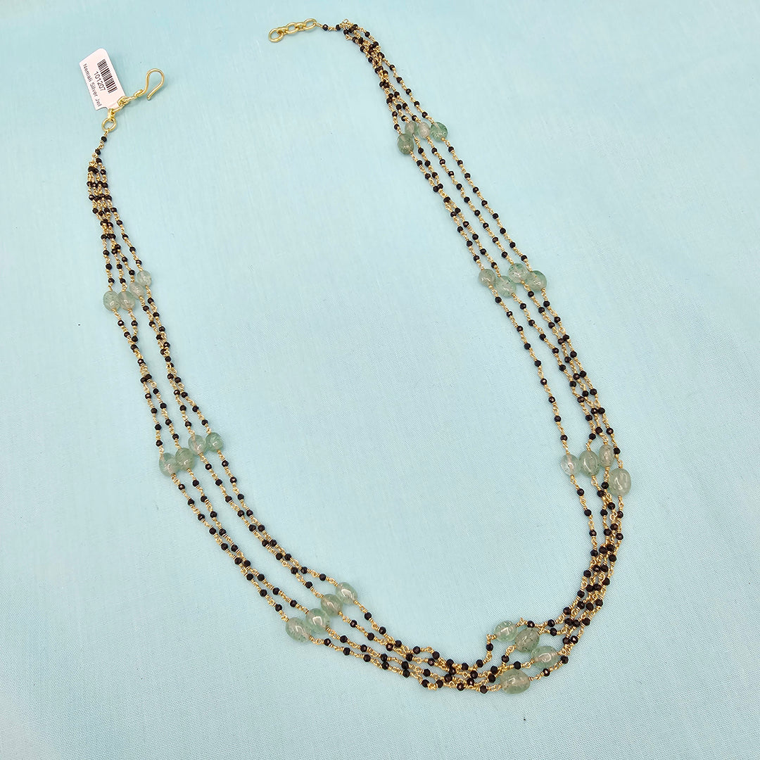 20"-4 strands Black beads