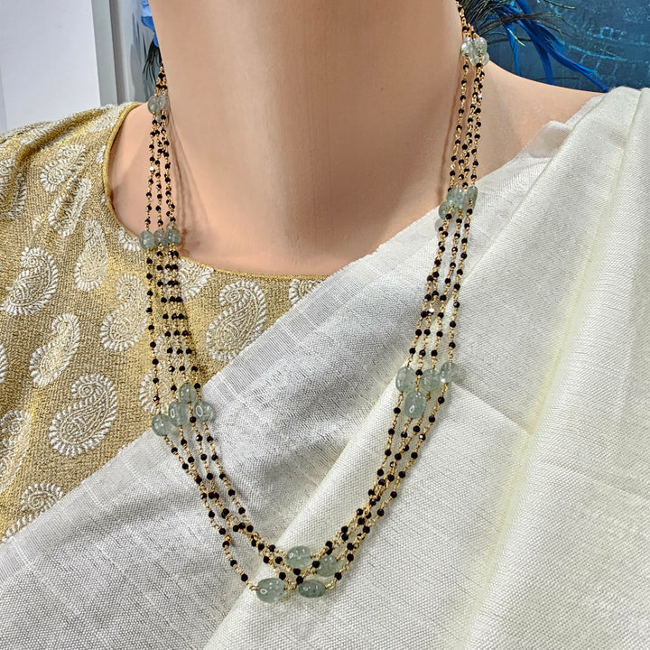 20"-4 strands Black beads