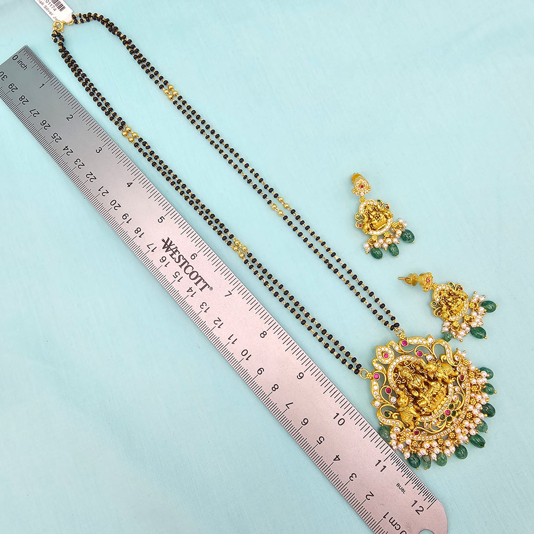 24" Lakshmi Black Beads