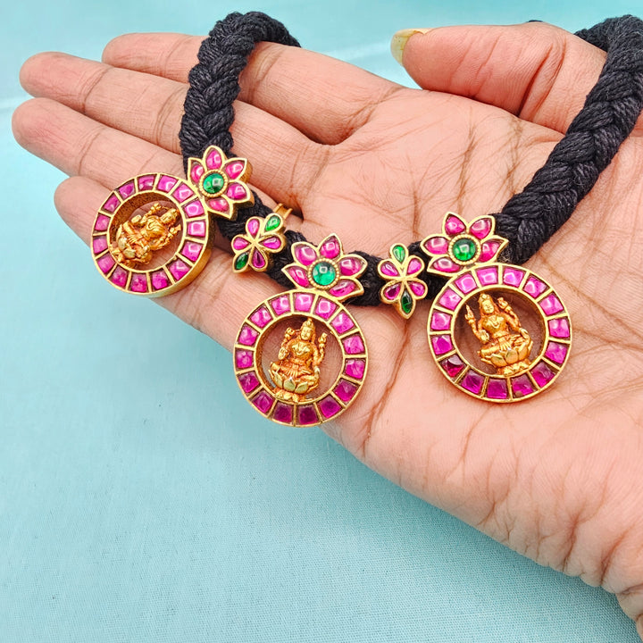 Kundan Thread Necklace