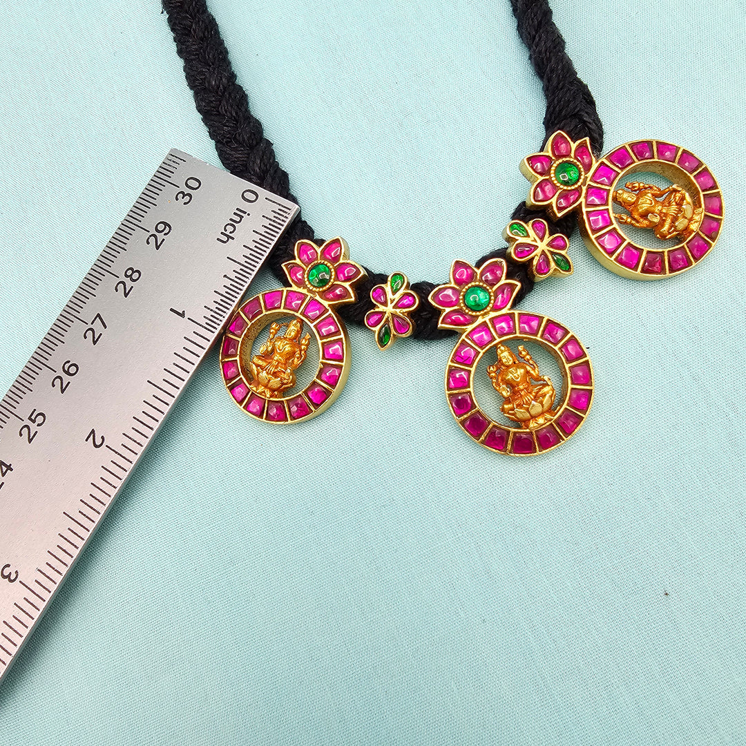 Kundan Thread Necklace