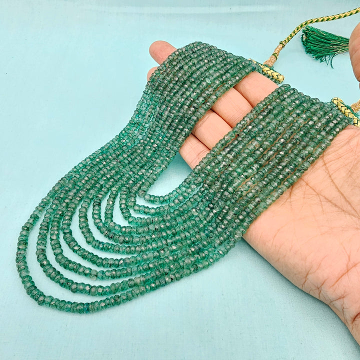 10L Emerald Faceted Beads