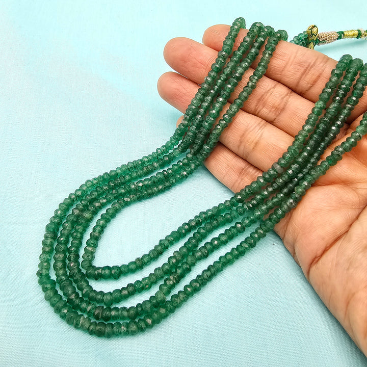 4L Emerald faceted Beads
