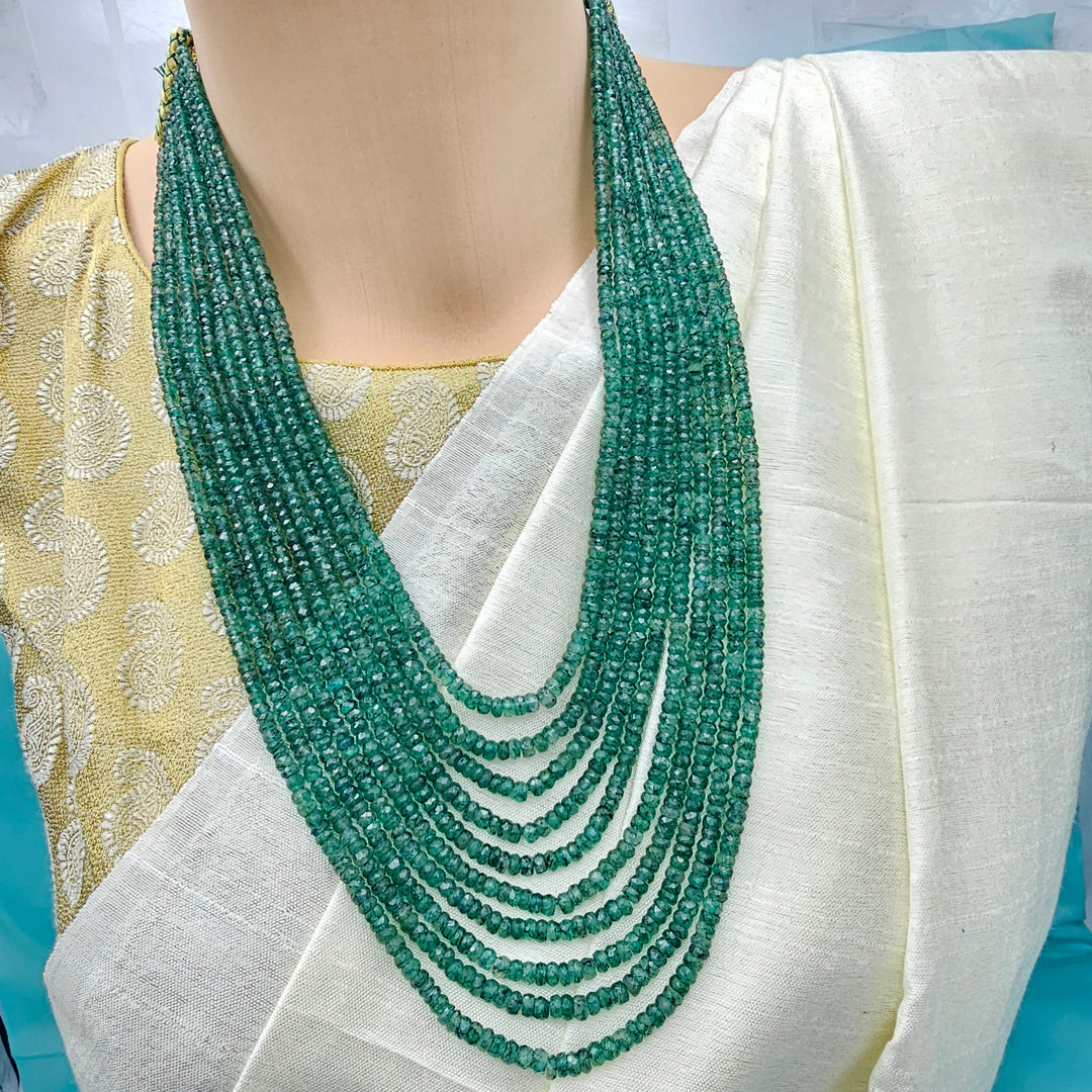 10L Emerald Faceted Beads