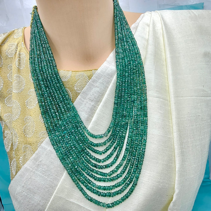 10L Emerald Faceted Beads