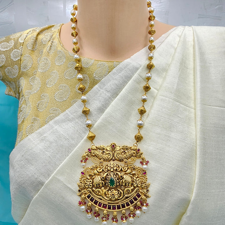 Silver Nakshi necklace