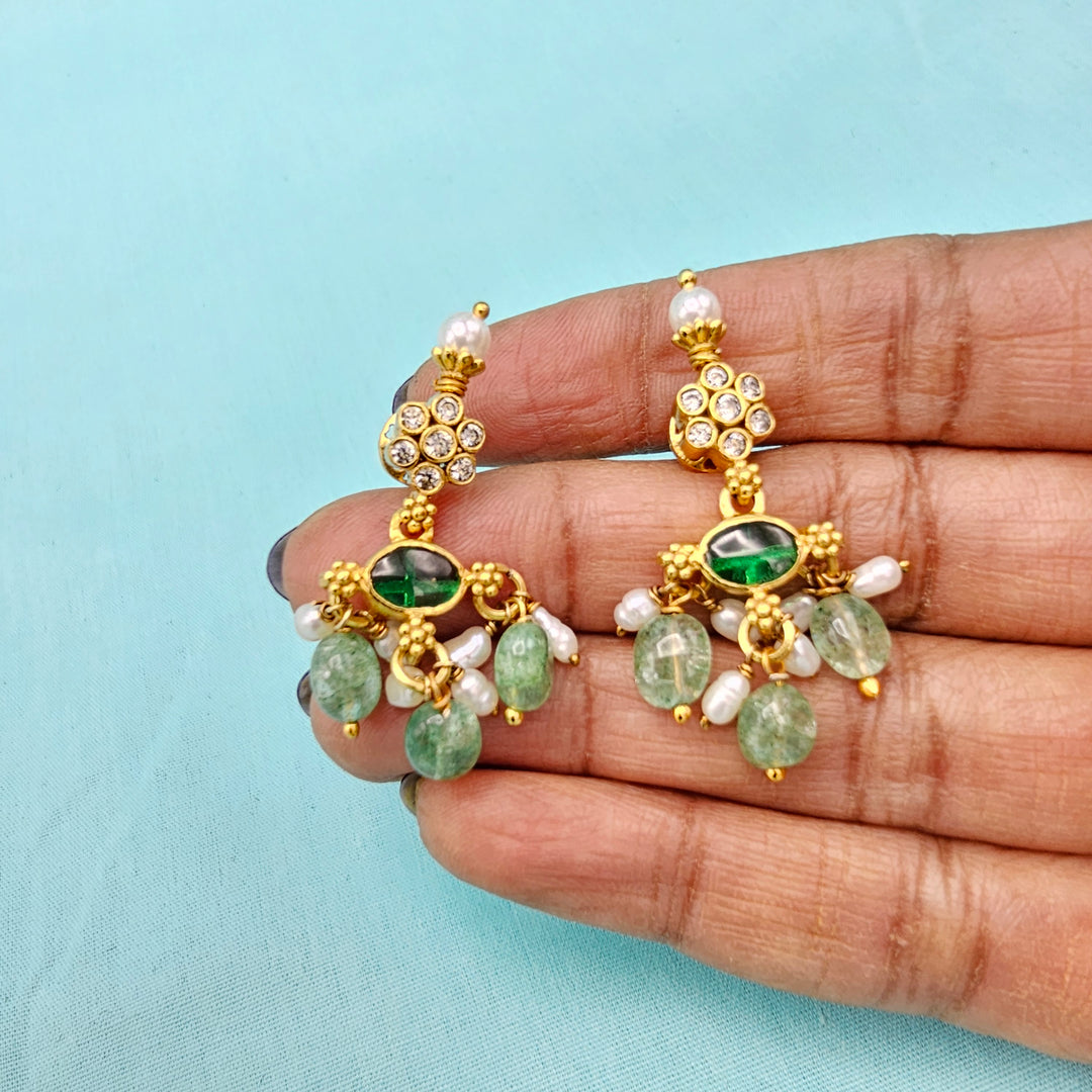 Emerald Short necklace