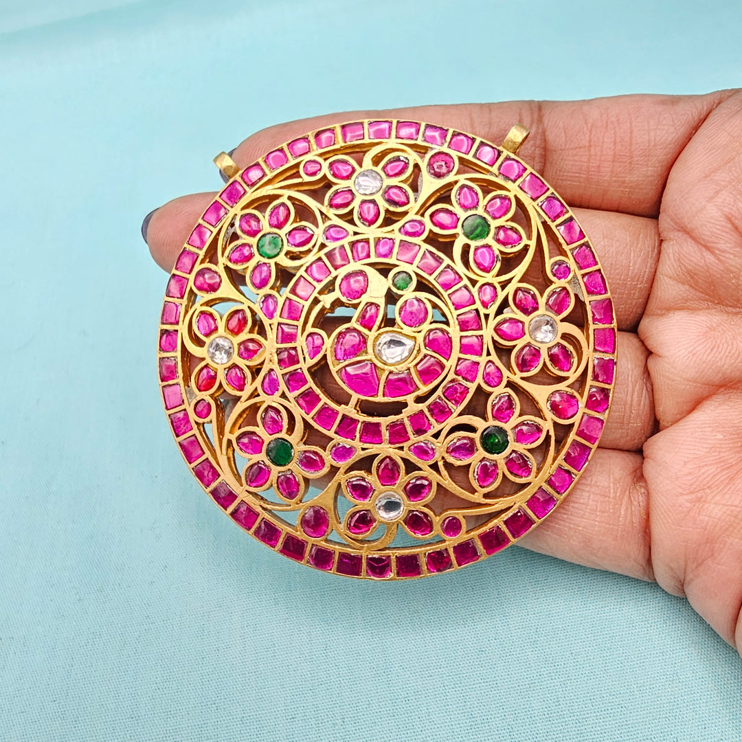 Kundan Round Pendant