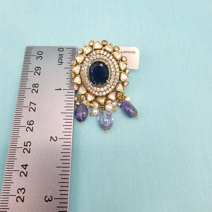 Tanzanite and sapphire