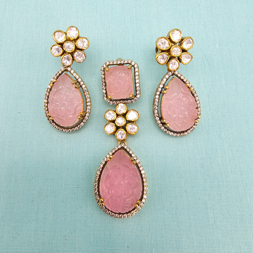 Rose Qts Pendant set