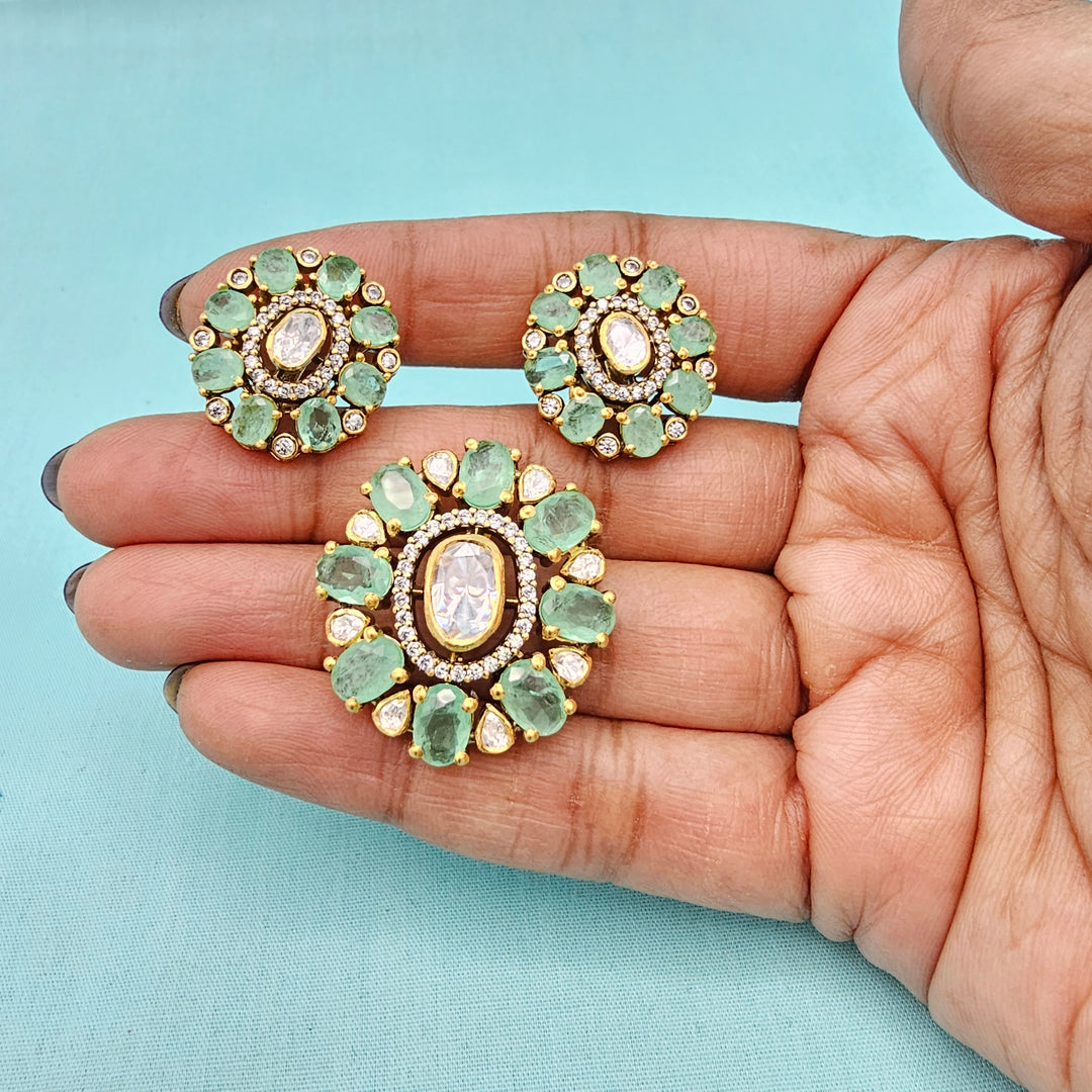 Russian Emerald Pendant set