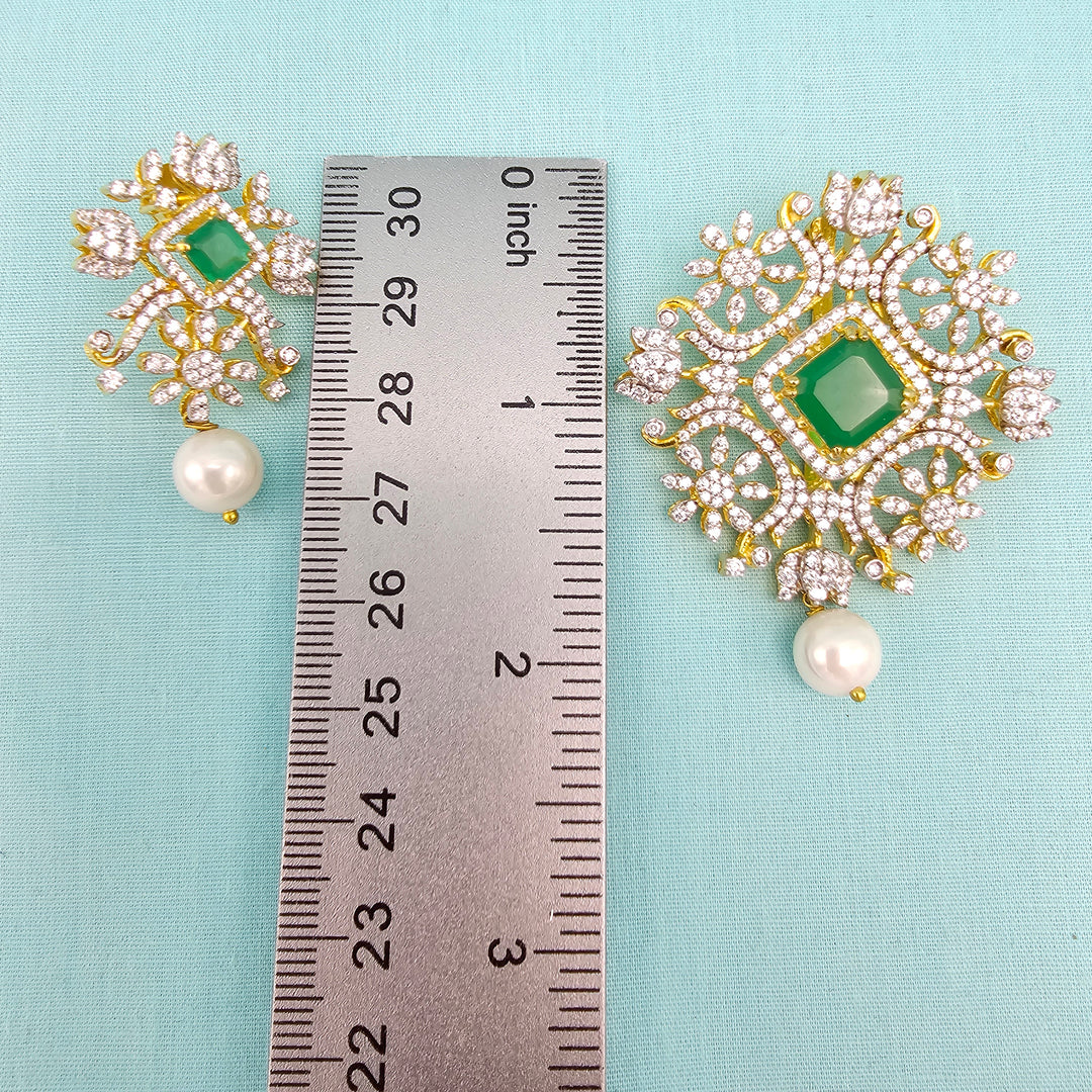 Diamond replica Pendant set