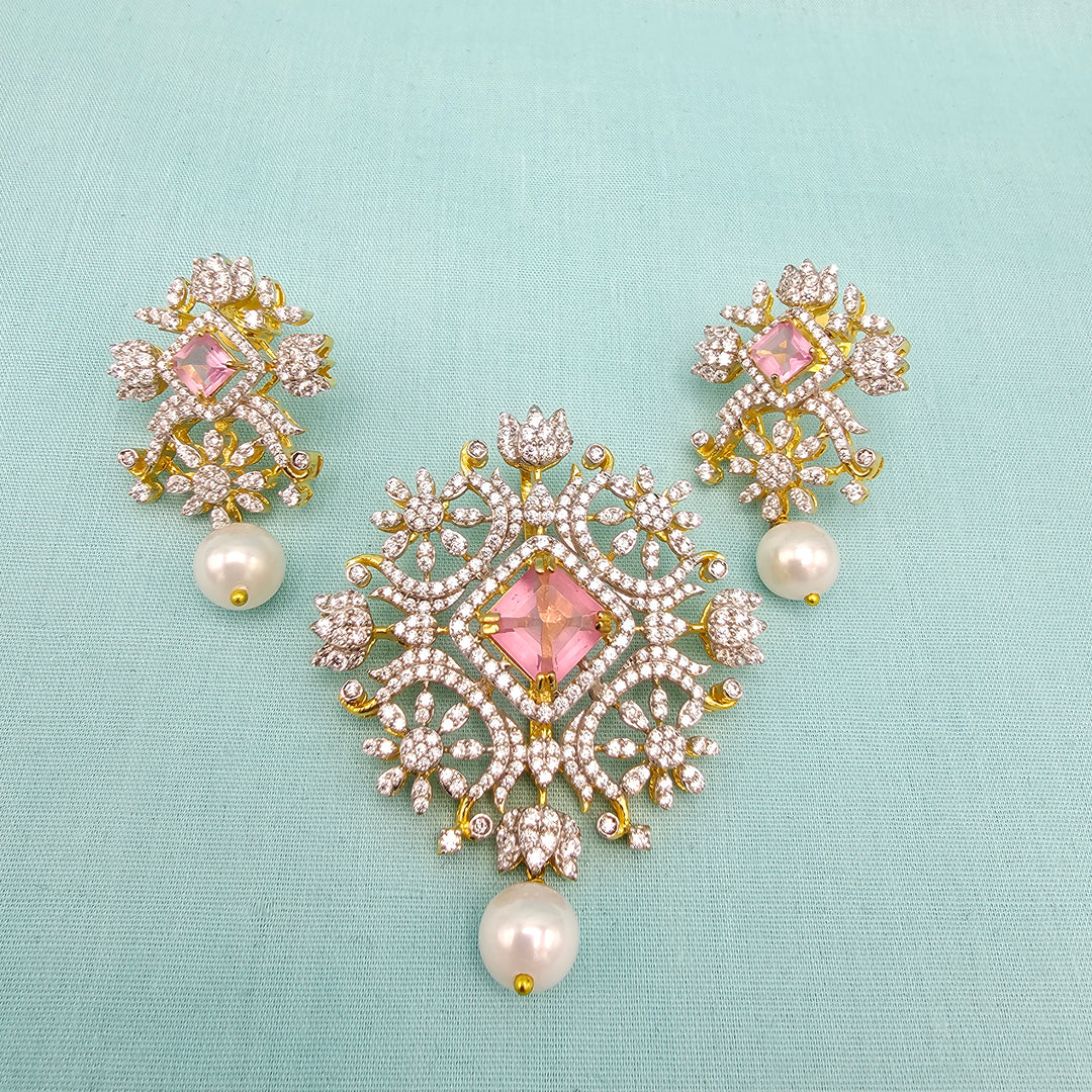 Diamond replica Pendant set