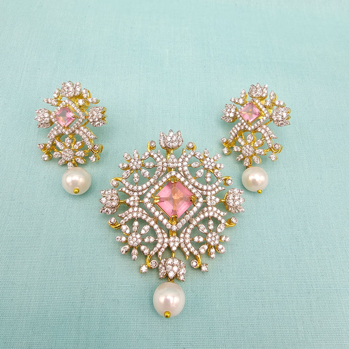 Diamond replica Pendant set