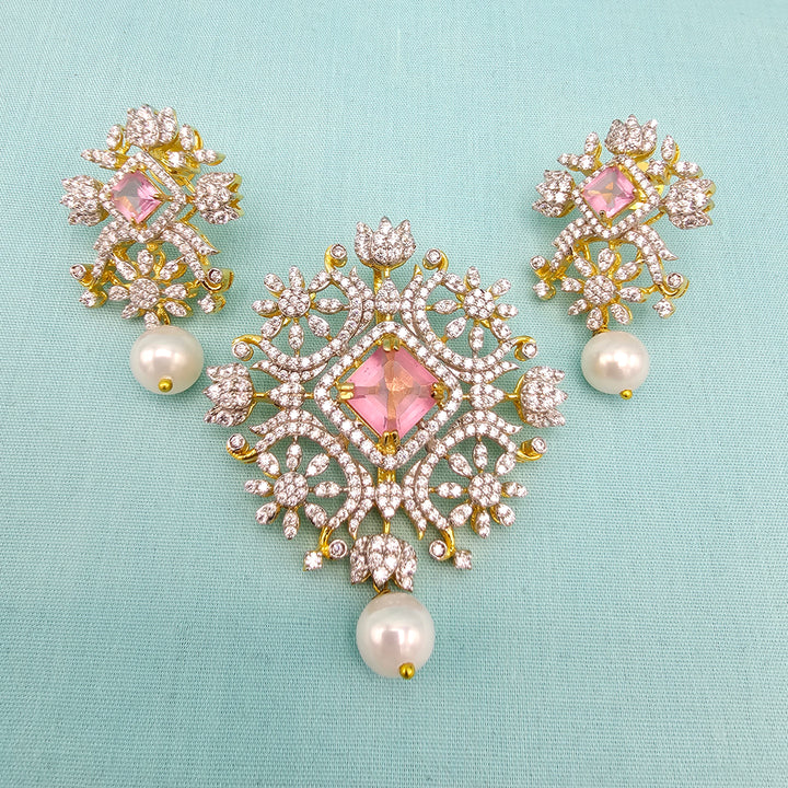 Diamond replica Pendant set