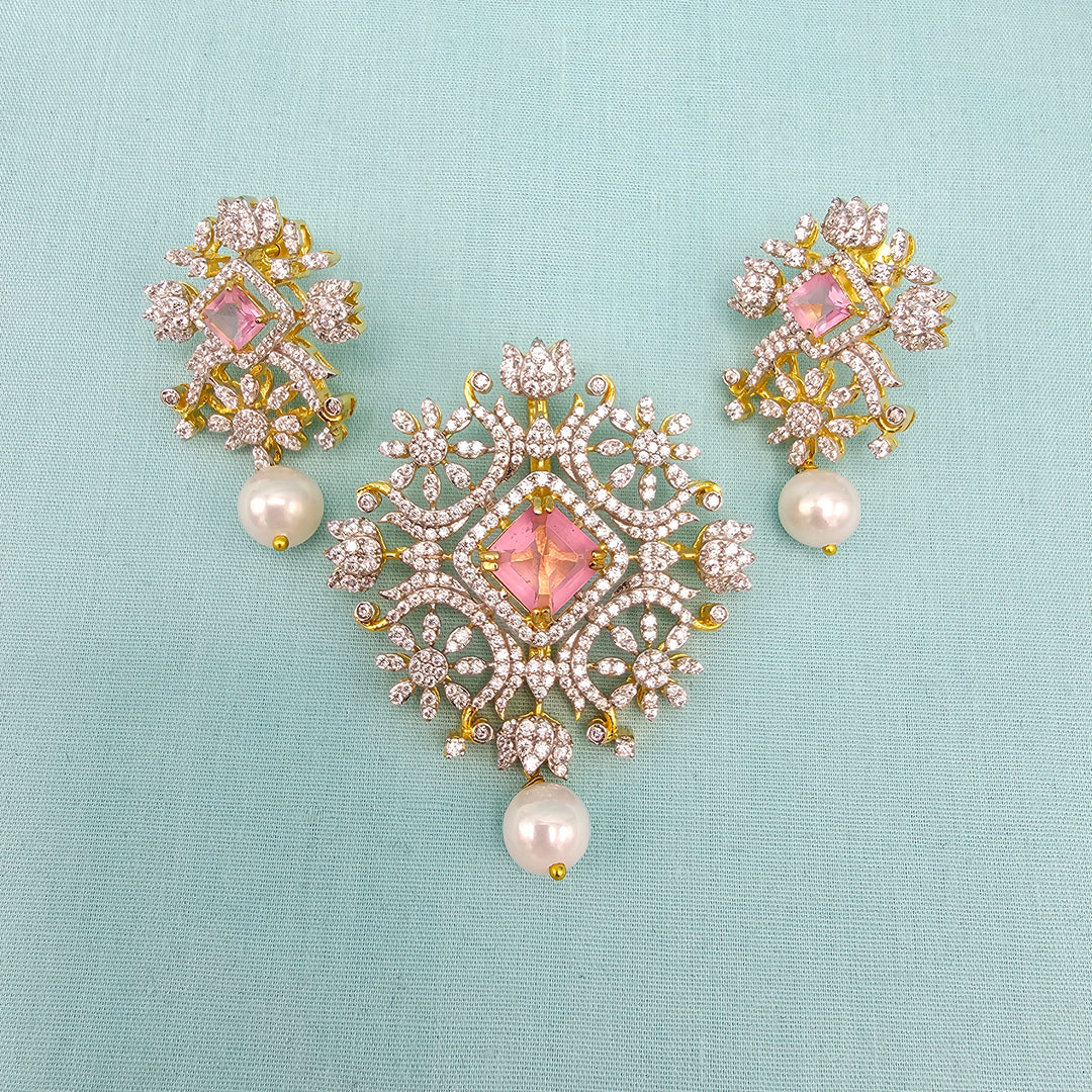 Diamond replica Pendant set