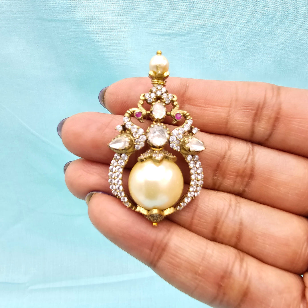 Victorian Pearl set