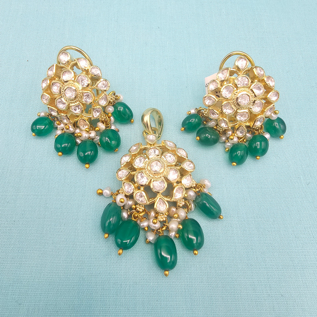 Green Moissanite pendants