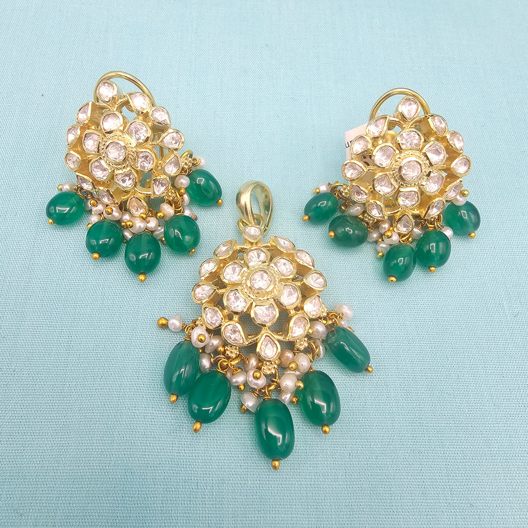 Green Moissanite pendants