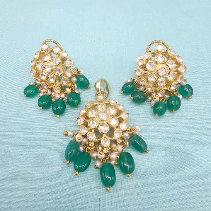 Green Moissanite pendants