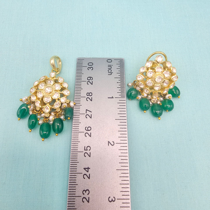 Green Moissanite pendants