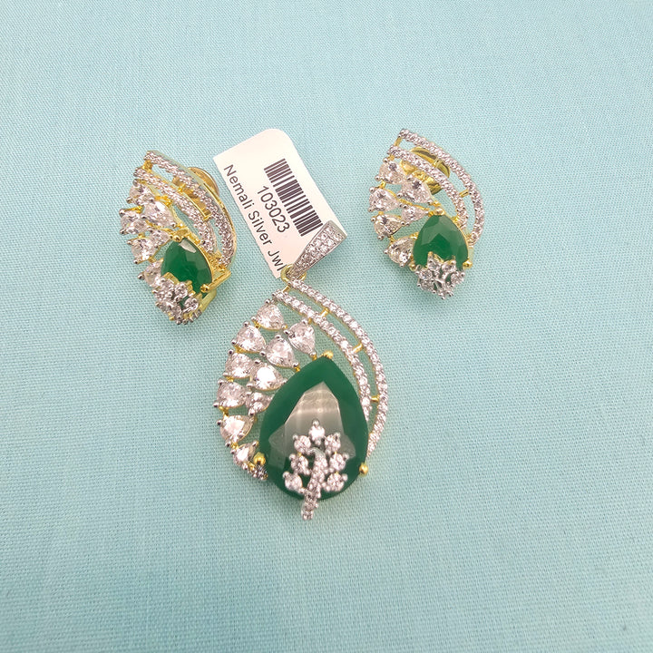 Emerald Pendant set