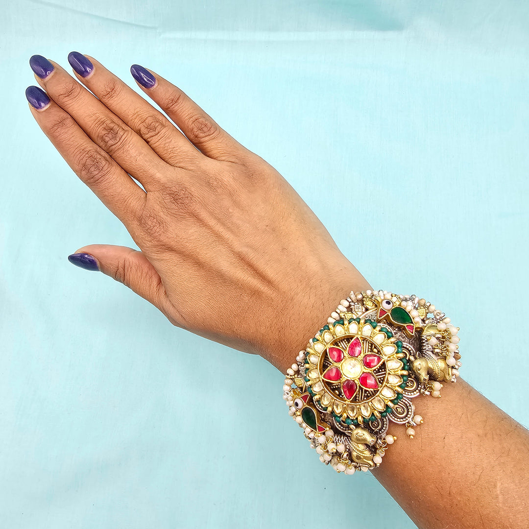 Dual tone  Kundan Bracelet