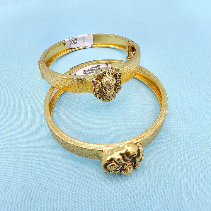 Peacock Hammered Kada