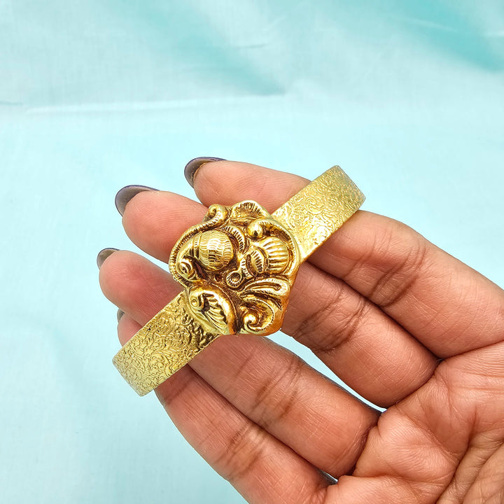 Peacock Hammered Kada