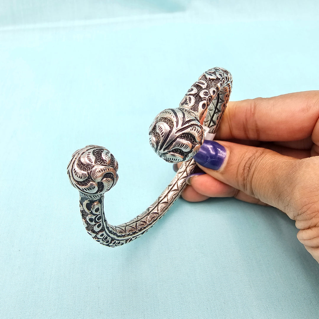 Chitai Work bracelet