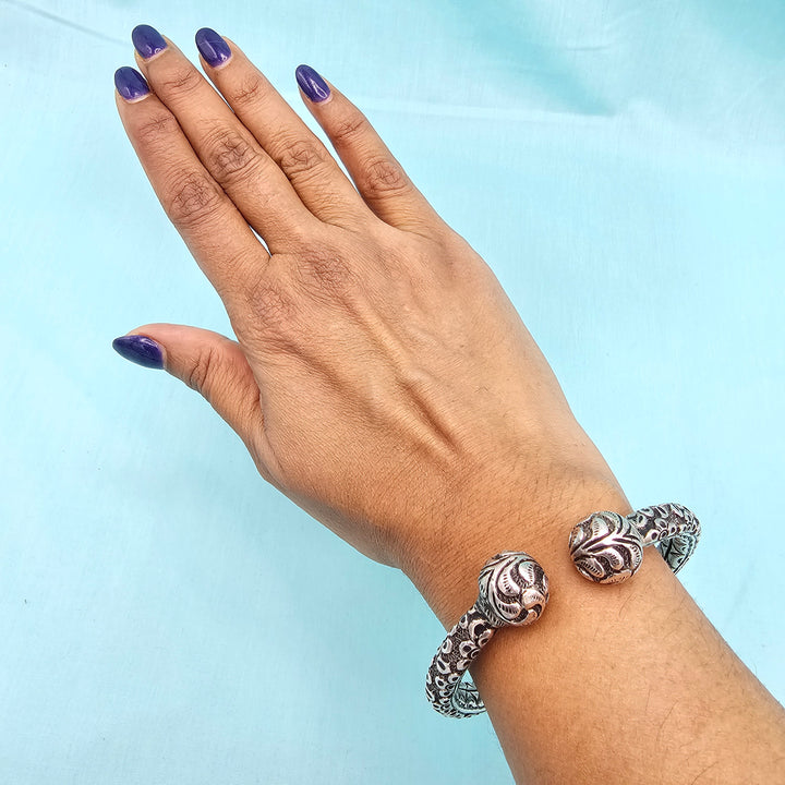 Chitai Work bracelet