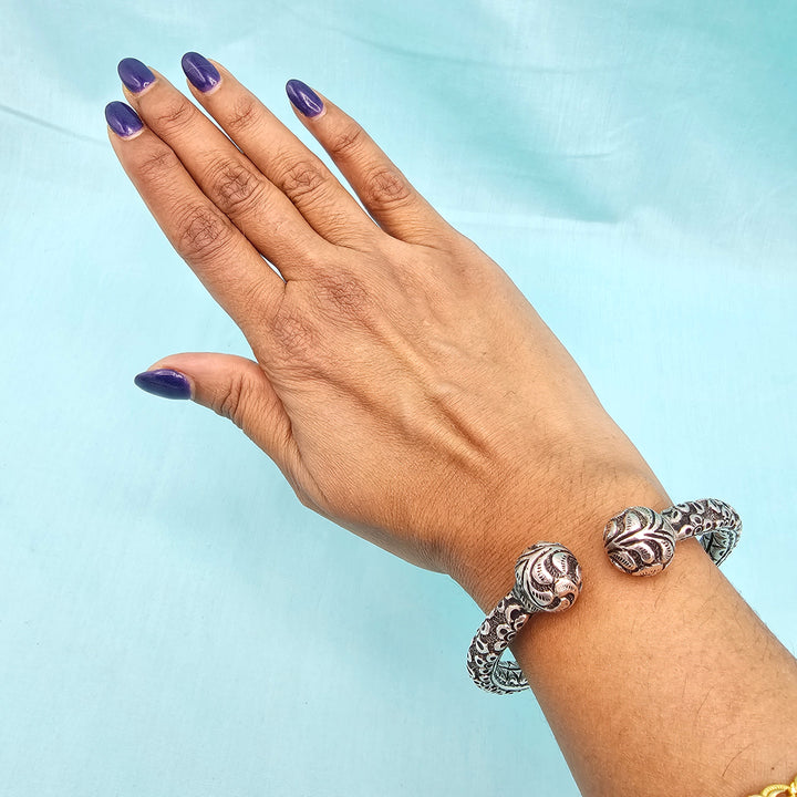 Chitai Work bracelet