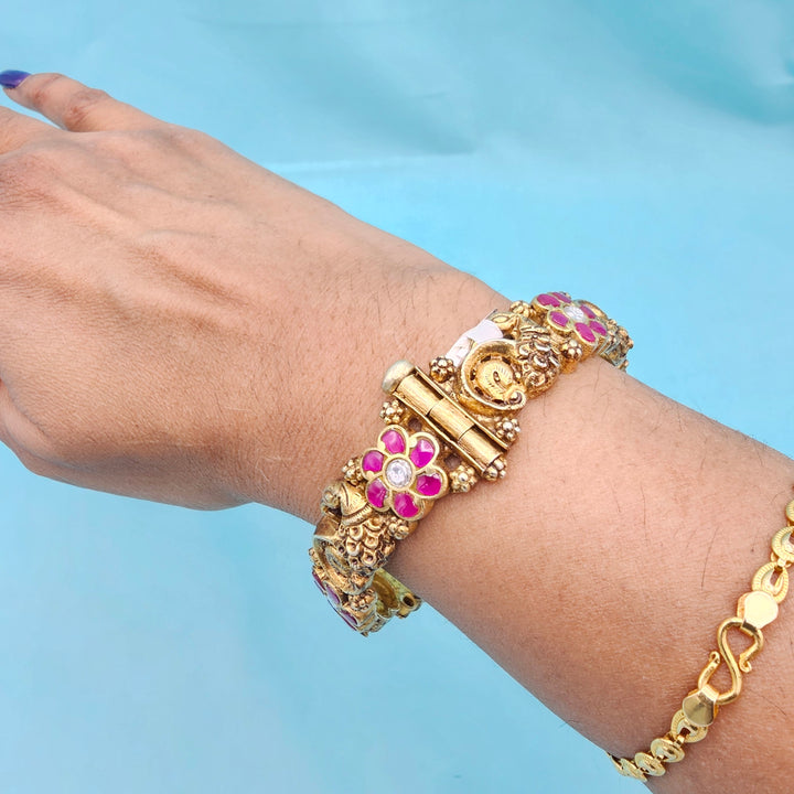 Nakshi Kudan bracelet