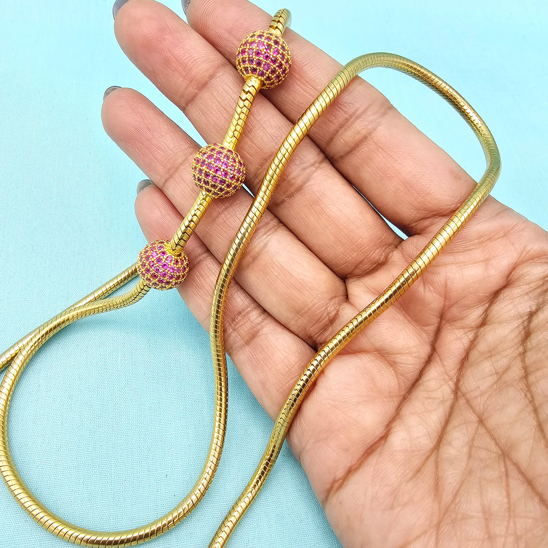 Side Pendent Silver Chain