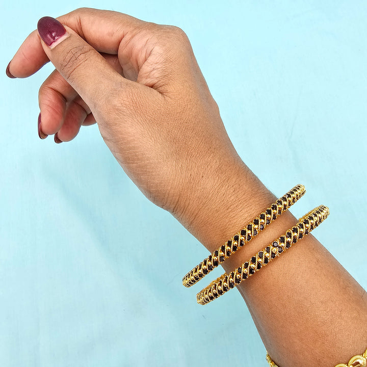 Black beads Bangles