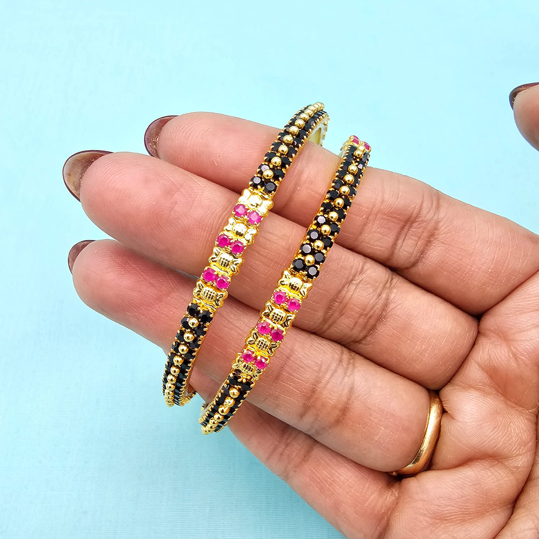 Black stones Bangles