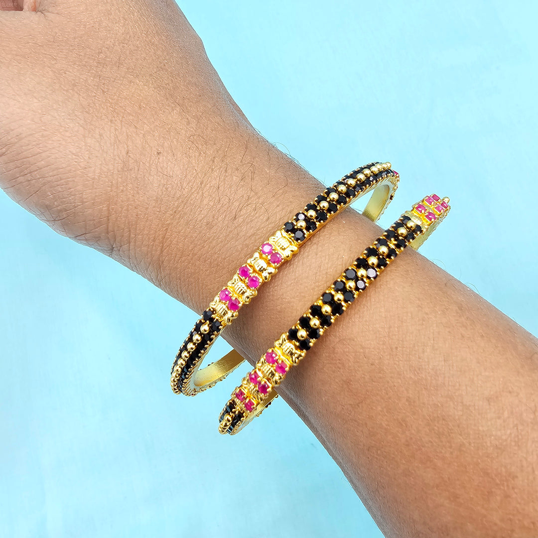 Black stones Bangles