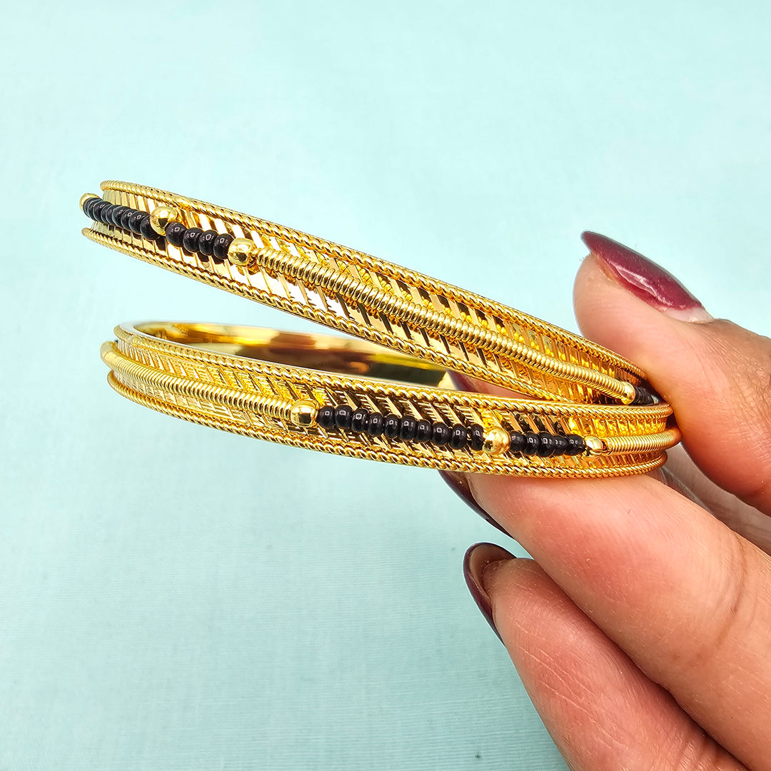 Black beads Bangles
