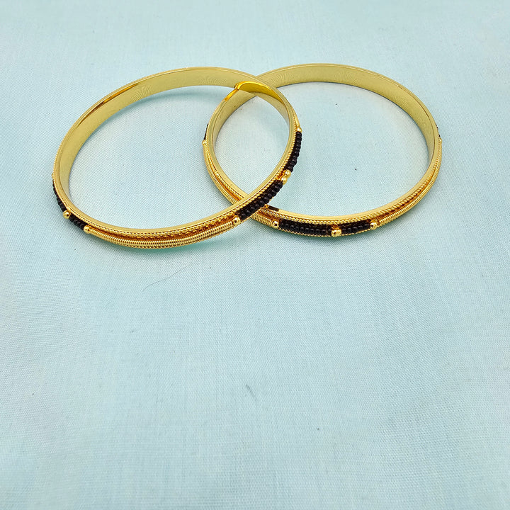 Black beads Bangles
