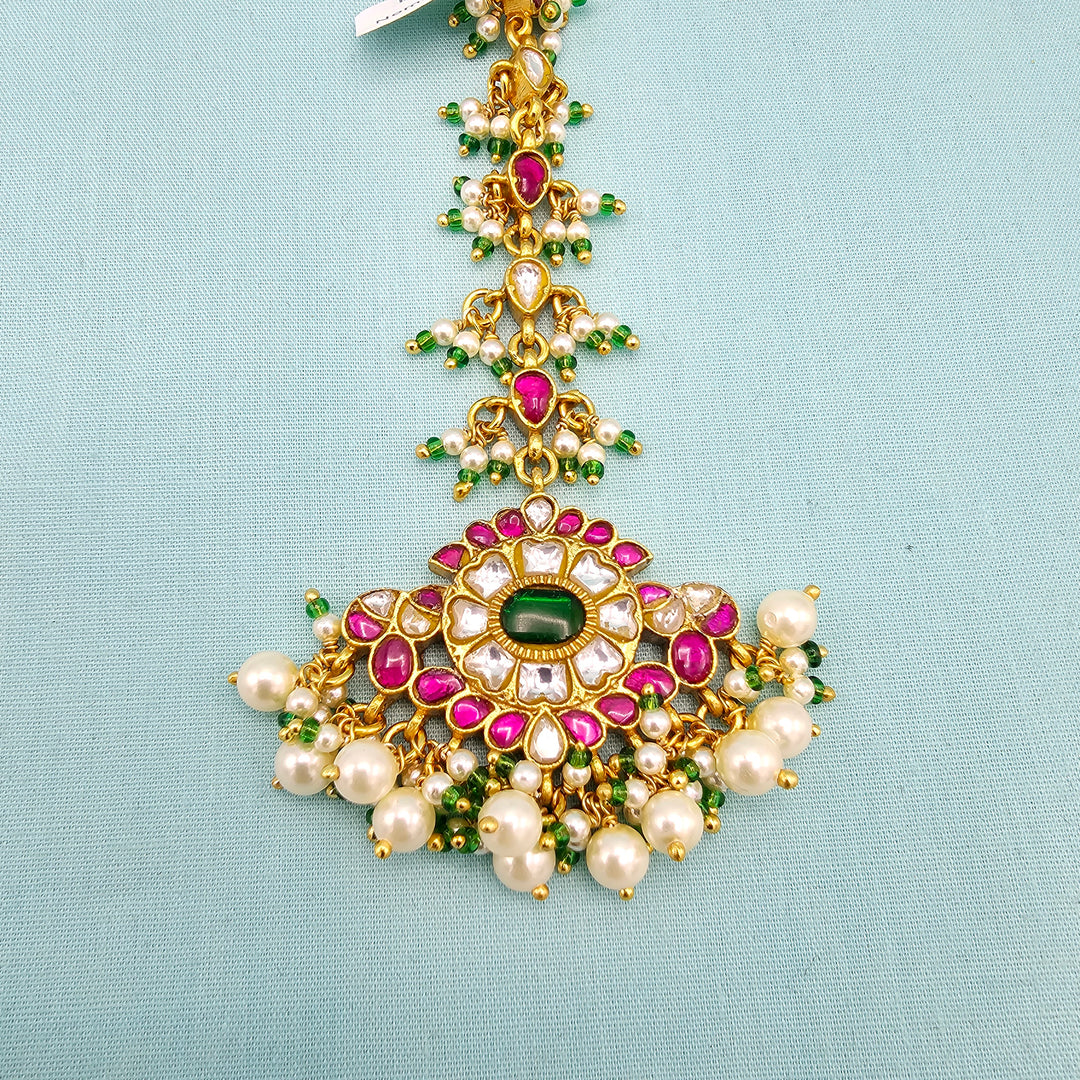 multi Kundan Tikka