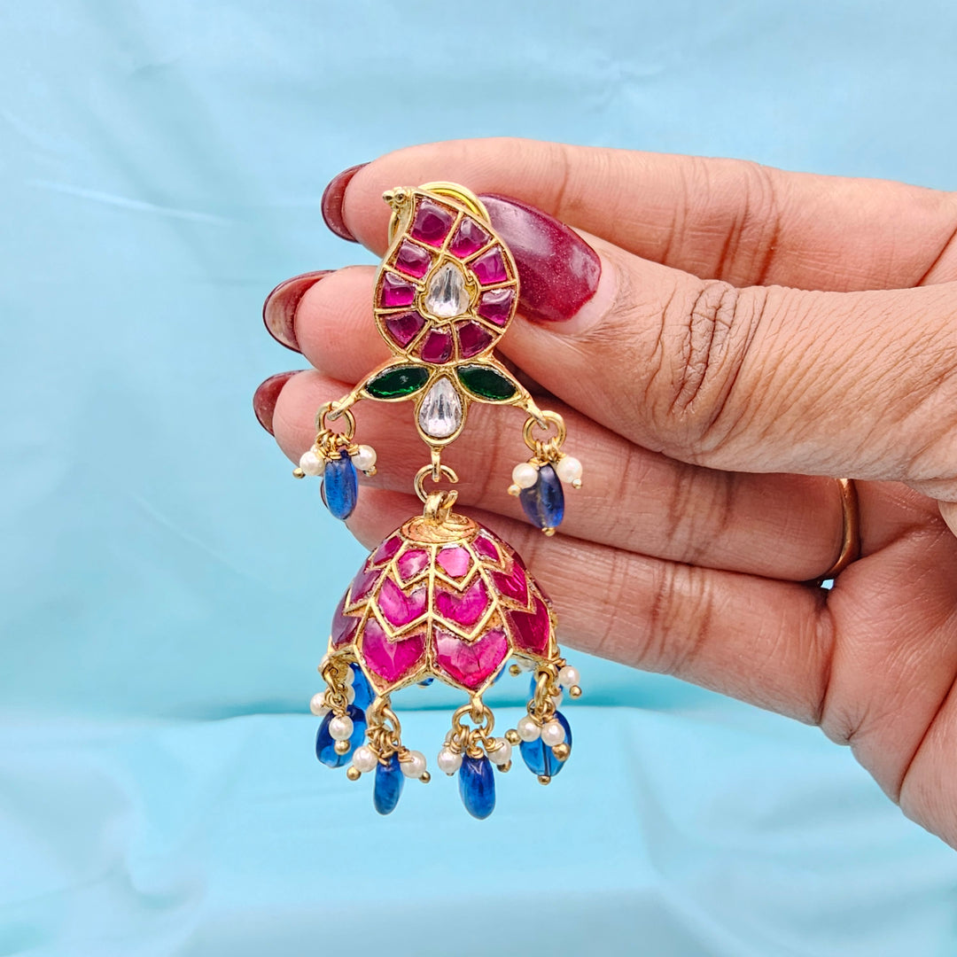 Kundan Jhumka earrings